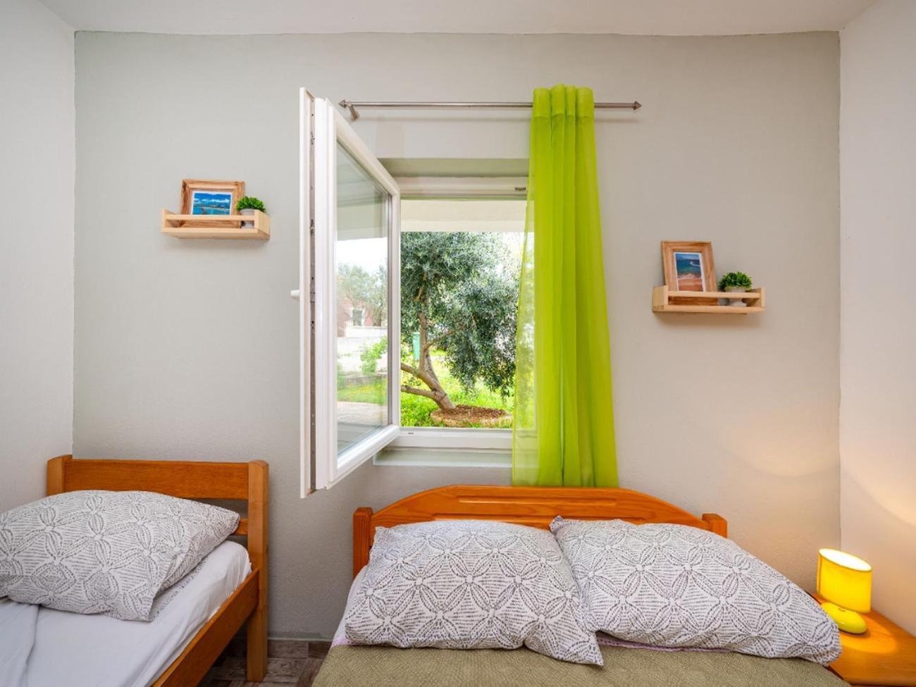 Apartments With A Parking Space Nin, Zadar - 10414 Room photo